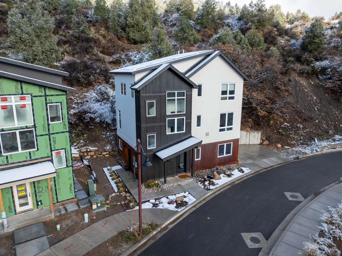 Aerial view of Lightner Creek home